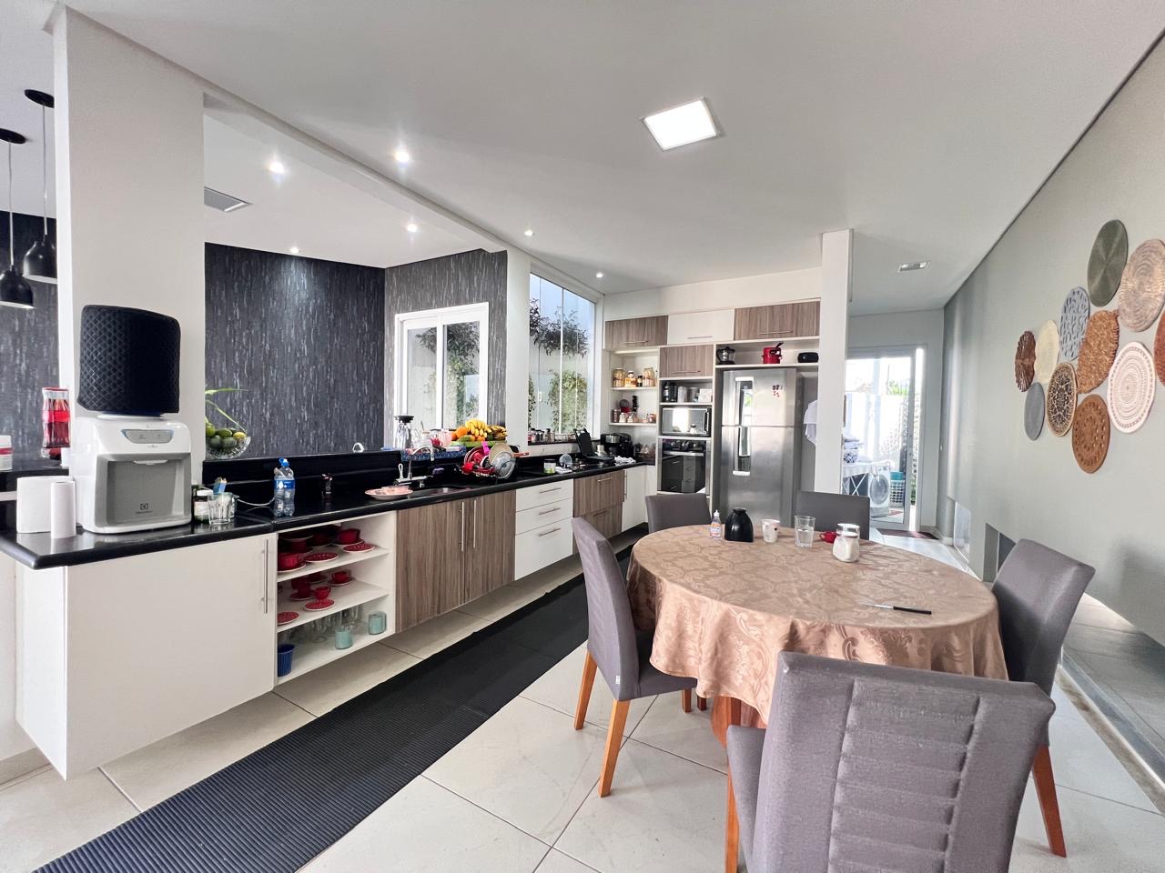 Casa com 3 dormit&oacute;rios &agrave; venda,309 m&sup2; -Condom&iacute;nio Parque Esplanada - Votorantim -SP Rua João Batista Correa de Oliveira Votorantim - 