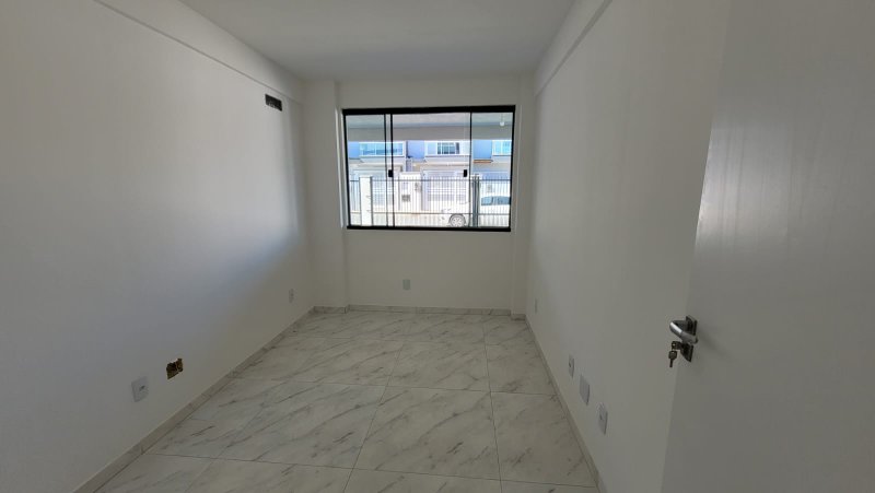Apartamento no Itacolomi em Piçarras Rua Campo Largo Balneário Piçarras - 