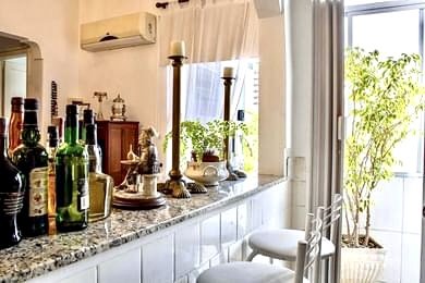 R$ 320.000 - OPORTUNIDADE - APARTAMENTO DE FRENTE - 65M2 - 2 DORM - SACADA Rua Tiradentes Porto Alegre - 