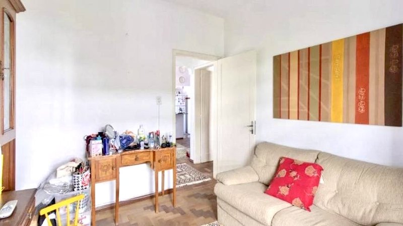 R$ 320.000 - OPORTUNIDADE - APARTAMENTO DE FRENTE - 65M2 - 2 DORM - SACADA Rua Tiradentes Porto Alegre - 