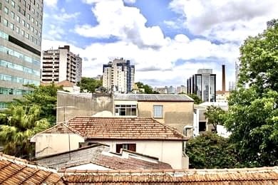 R$ 320.000 - OPORTUNIDADE - APARTAMENTO DE FRENTE - 65M2 - 2 DORM - SACADA Rua Tiradentes Porto Alegre - 