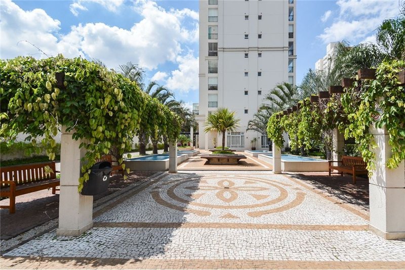 Apartamento no Ipiranga com 2 dormitórios 68m² Rua Agostinho Gomes São Paulo - 