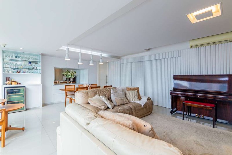 Apartamento JETDR 500 Apto 612481032-239 1 suíte 125m² Túlio de Rose Porto Alegre - 
