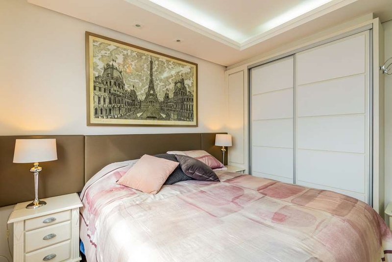 Apartamento JETDR 500 Apto 612481032-239 1 suíte 125m² Túlio de Rose Porto Alegre - 