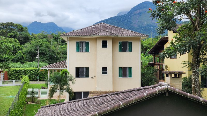Casa Alto padrão dentro de condomínio em Guapimirim - RJ  Guapimirim - 
