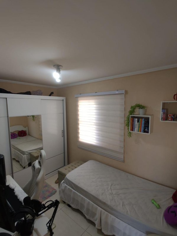 Apartamento 03 Dormitórios - Vila Cléo  - Mogi das Cruzes - 