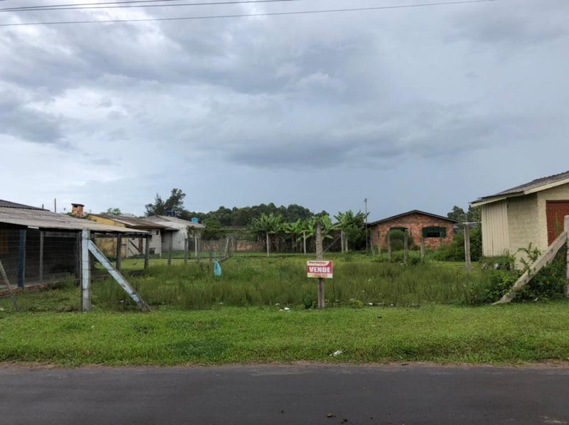Terreno, OPORTUNIDADE, 360 m² pronto para construir, em Arroio Teixeira Rua Dona Analia Capão da Canoa - 