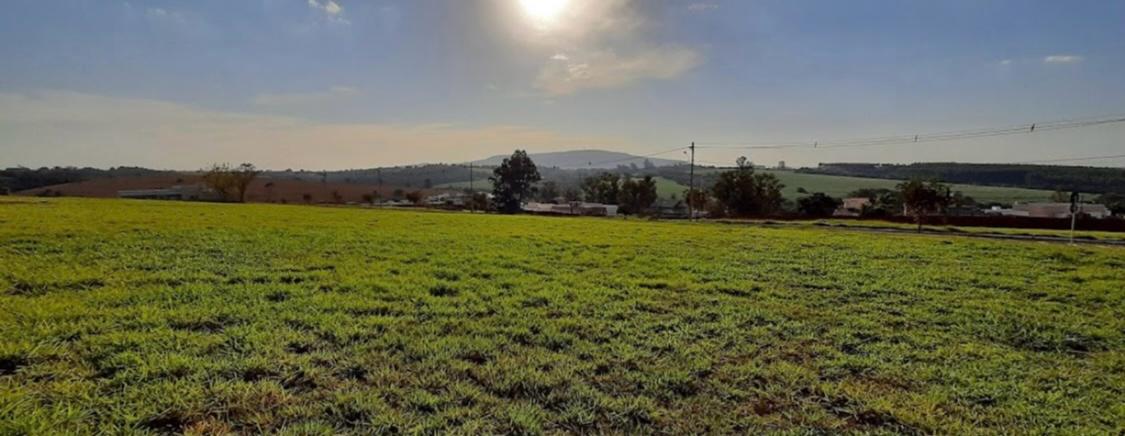 Terreno &agrave; venda, 1000m&sup2;- Condom&iacute;nio Village Ipanema II - Ara&ccedil;oiaba da Serra - SP Av: Francisco de Assis Chateaubriand Araçoiaba da Serra - 