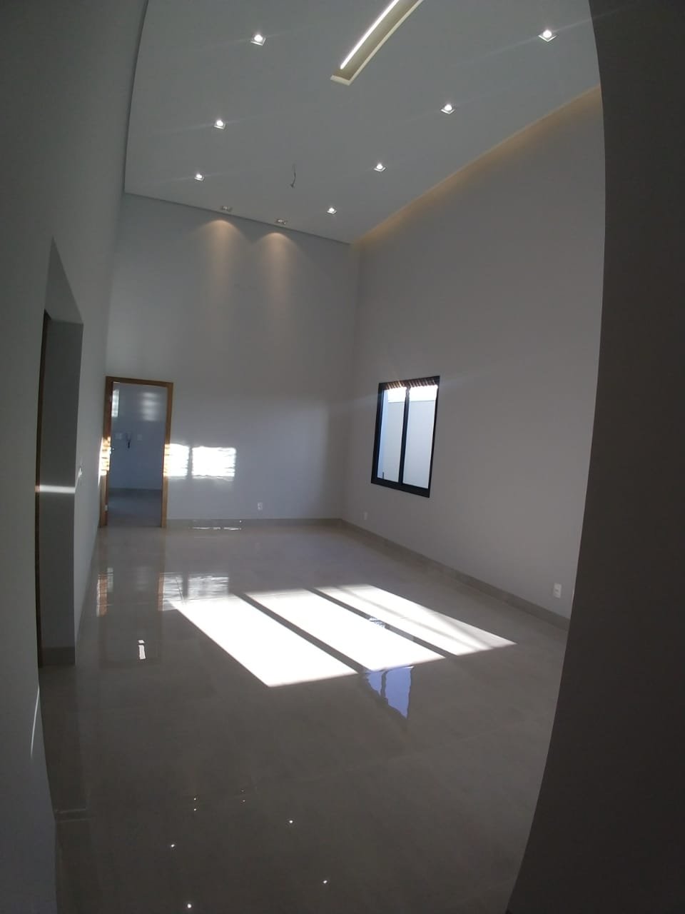 Apartamento à venda com 3 quartos, 200m² - Foto 11