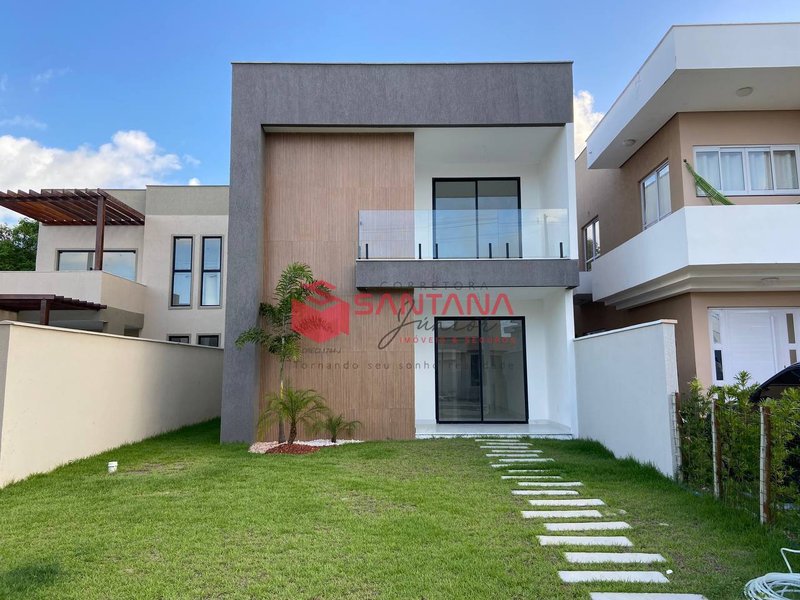 Casa em condomínio 4/4 sendo 1 suíte master (INDISPONÍVEL) Rua Sucupió Camaçari - 