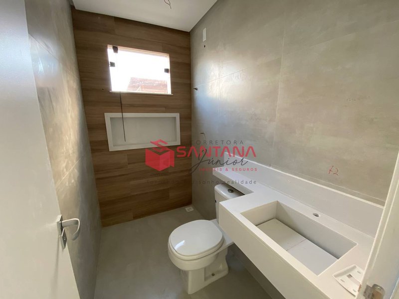 Casa em condomínio 4/4 sendo 1 suíte master (INDISPONÍVEL) Rua Sucupió Camaçari - 