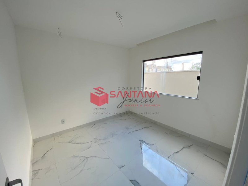 Casa em condomínio 4/4 sendo 1 suíte master (INDISPONÍVEL) Rua Sucupió Camaçari - 