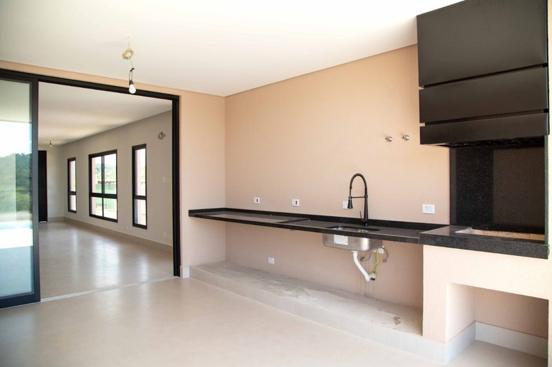 LINDA CASA: Al. Da Serenidade No. 366 – Q11 L03  – RESIDENCIAL ITAHYE 2 - Santana de Parnaíba - 
