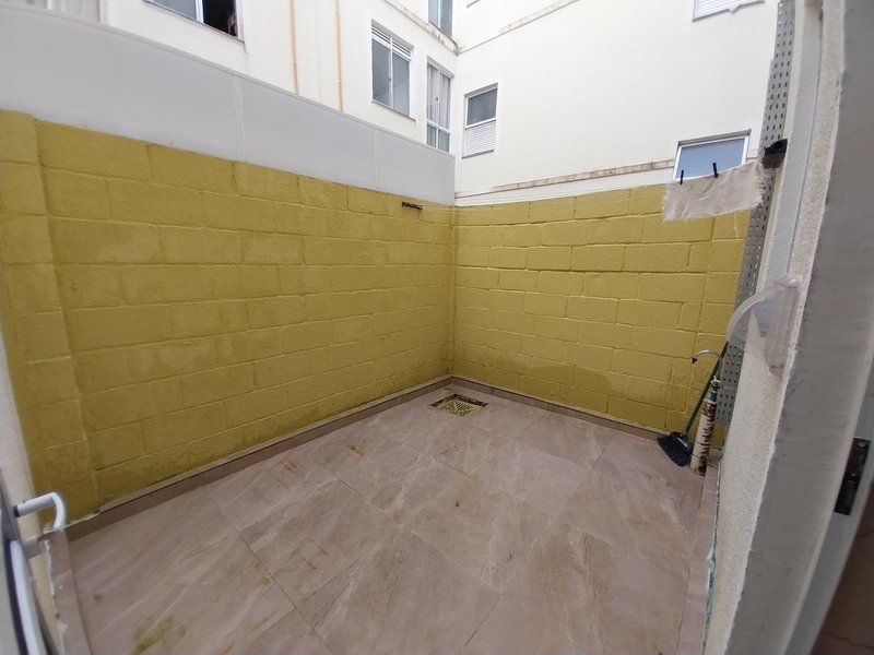 VENDO R$ 215.000APARTAMENTO 2/4 - Térreo Garden TOTAL INFRAESTRUTURA ALPHAVILLE (ABRANTES) - Camaçari - 