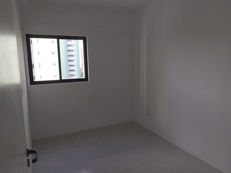 2 quartos (1 suíte). 58m². 1 vaga de garagem. Área de lazer Rua Antônio de Castro Recife - 