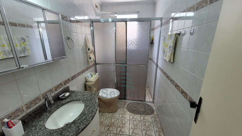 Apartamento para Locação de 1 dormitório - Enseada - Guarujá/SP - Guarujá - 