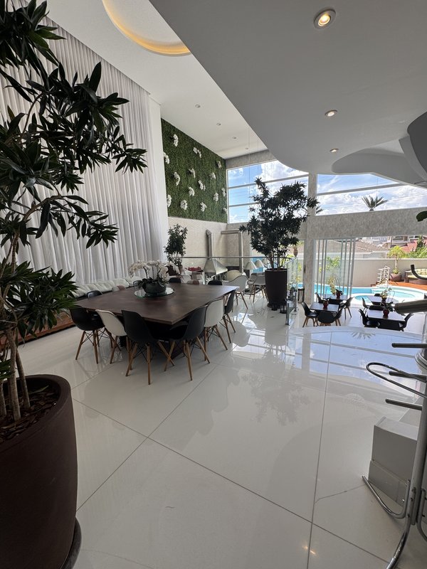 MANSÃO CINEMATOGRÁFICA À VENDA NO CONDOMINIO SWISS PARK - SBC 09820-680 São Bernardo do Campo - 