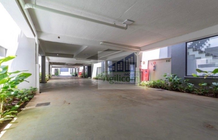 CASA DE CONDOMÍNIO À VENDA EM CAMPO BELO COM 4 DORMITÓRIOS Rua Vicente Leporace São Paulo - 