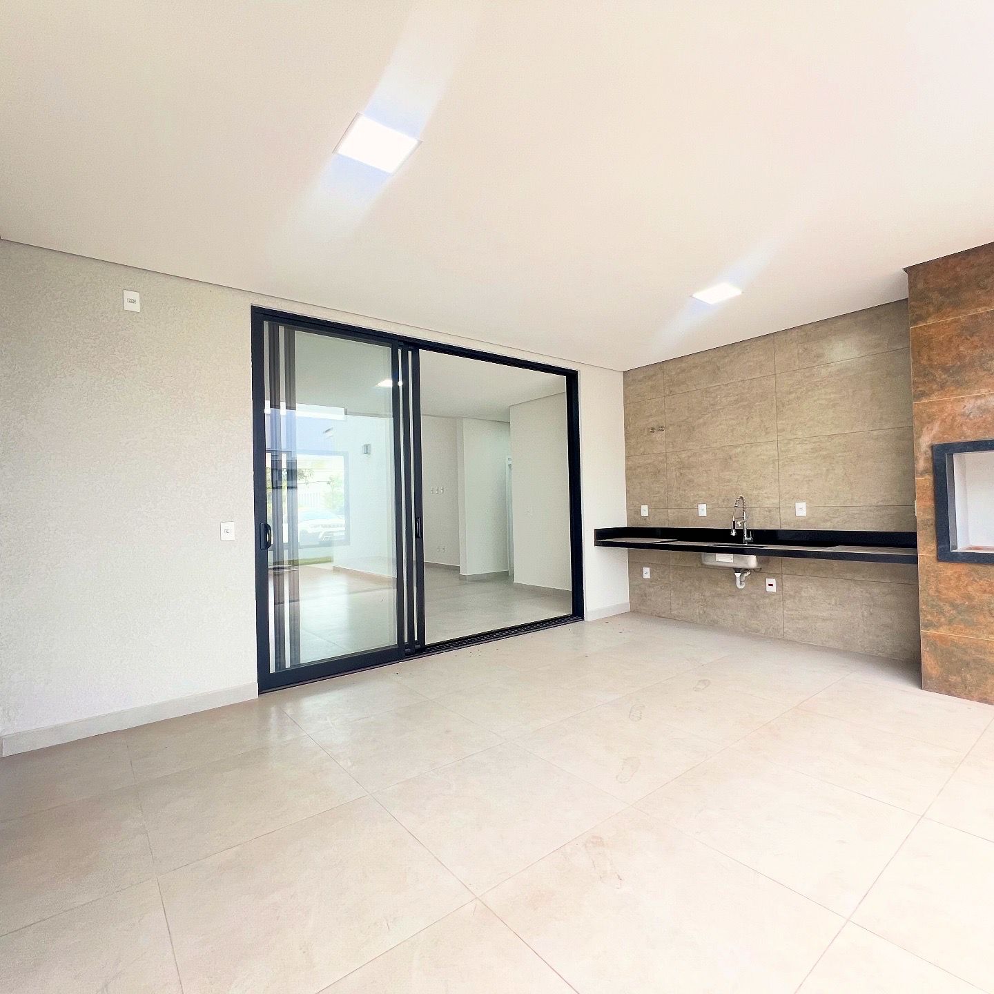 Casa com 3 dormit&oacute;rios &agrave; venda,240m&sup2; - Alphaville Nova Esplanada III - Votorantim - SP Alameda Nova Zelândia Votorantim - 