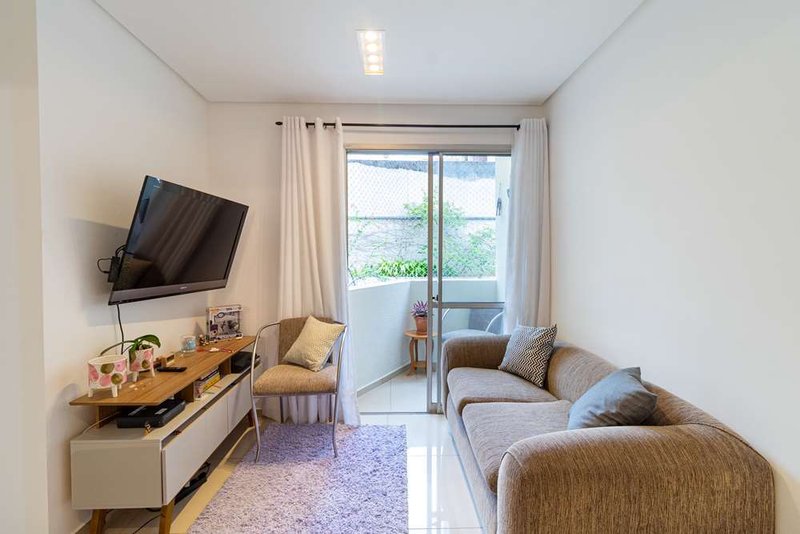 Apartamento a venda - Vila Gumercindo -  2 dormitórios 44m² R. Vig. Albernaz São Paulo - 