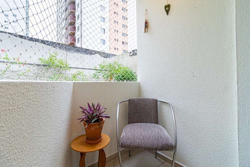 Apartamento a venda - Vila Gumercindo -  2 dormitórios 44m² R. Vig. Albernaz São Paulo - 