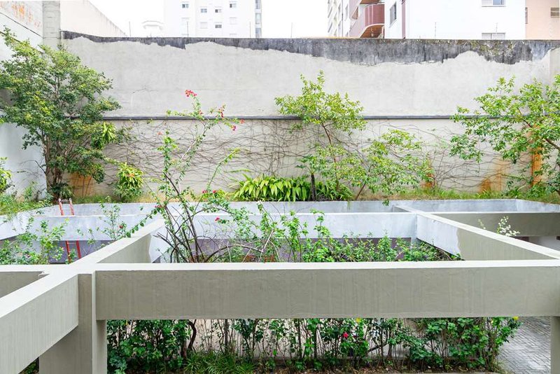 Apartamento a venda - Vila Gumercindo -  2 dormitórios 44m² R. Vig. Albernaz São Paulo - 