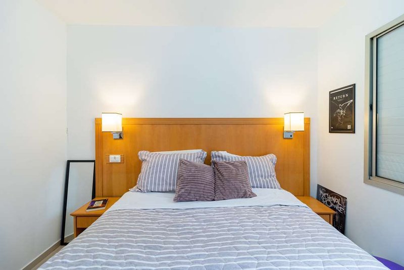 Apartamento a venda - Vila Gumercindo -  2 dormitórios 44m² R. Vig. Albernaz São Paulo - 