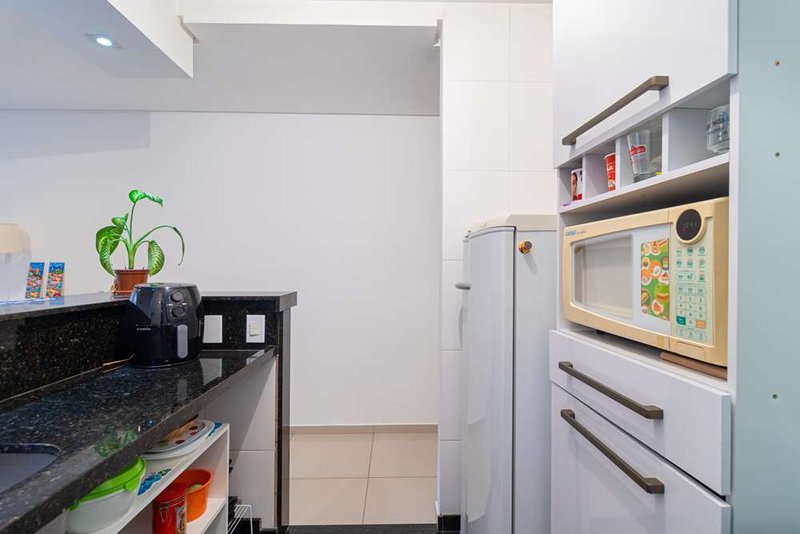 Apartamento a venda - Vila Gumercindo -  2 dormitórios 44m² R. Vig. Albernaz São Paulo - 