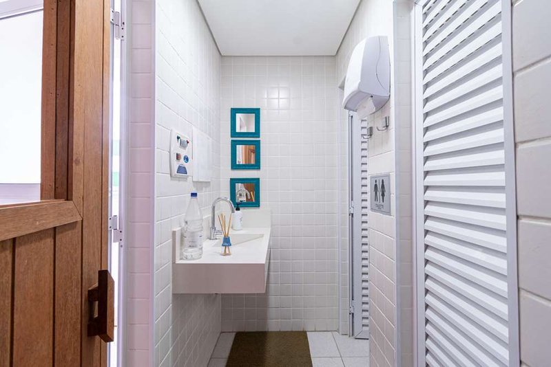 Apartamento a venda - Vila Gumercindo -  2 dormitórios 44m² R. Vig. Albernaz São Paulo - 
