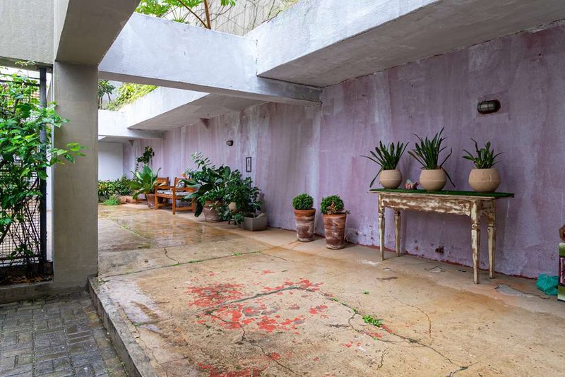 Apartamento a venda - Vila Gumercindo -  2 dormitórios 44m² R. Vig. Albernaz São Paulo - 