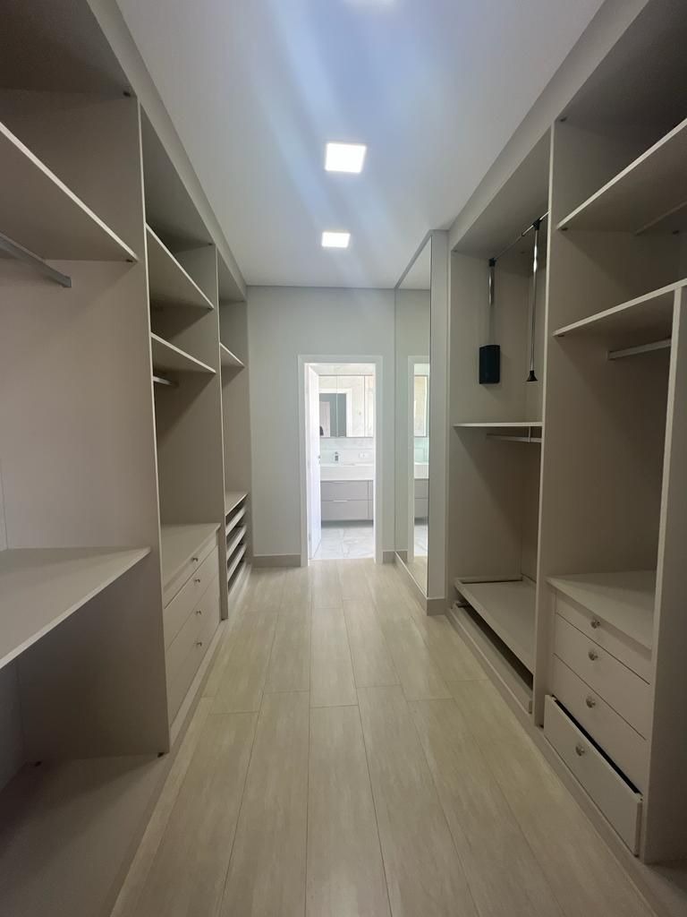 Casa com 4 dormit&oacute;rios &agrave; venda, 340 m&sup2; - Alphaville Nova Esplanada III - Votorantim - SP Alameda Nova Zelândia Votorantim - 