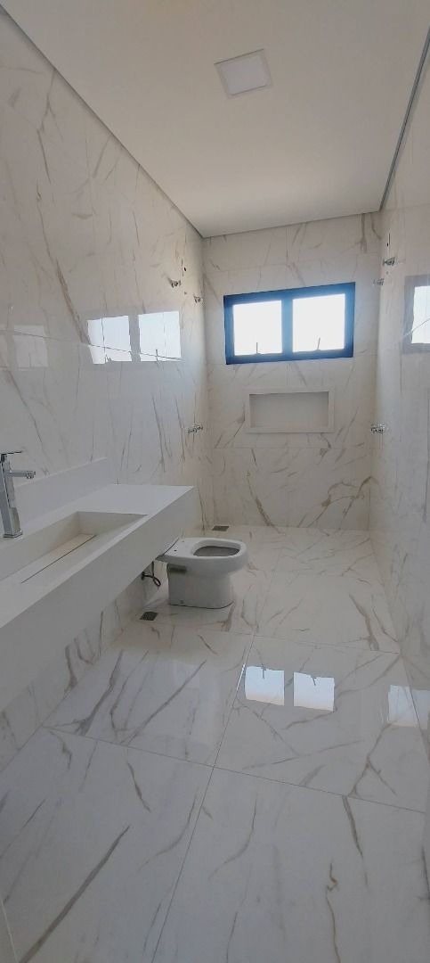 Casa com 3 dormit&oacute;rios &agrave; venda,240m&sup2; -  Alphaville Nova Esplanada III - Votorantim - SP Alameda Nova Zelândia Votorantim - 