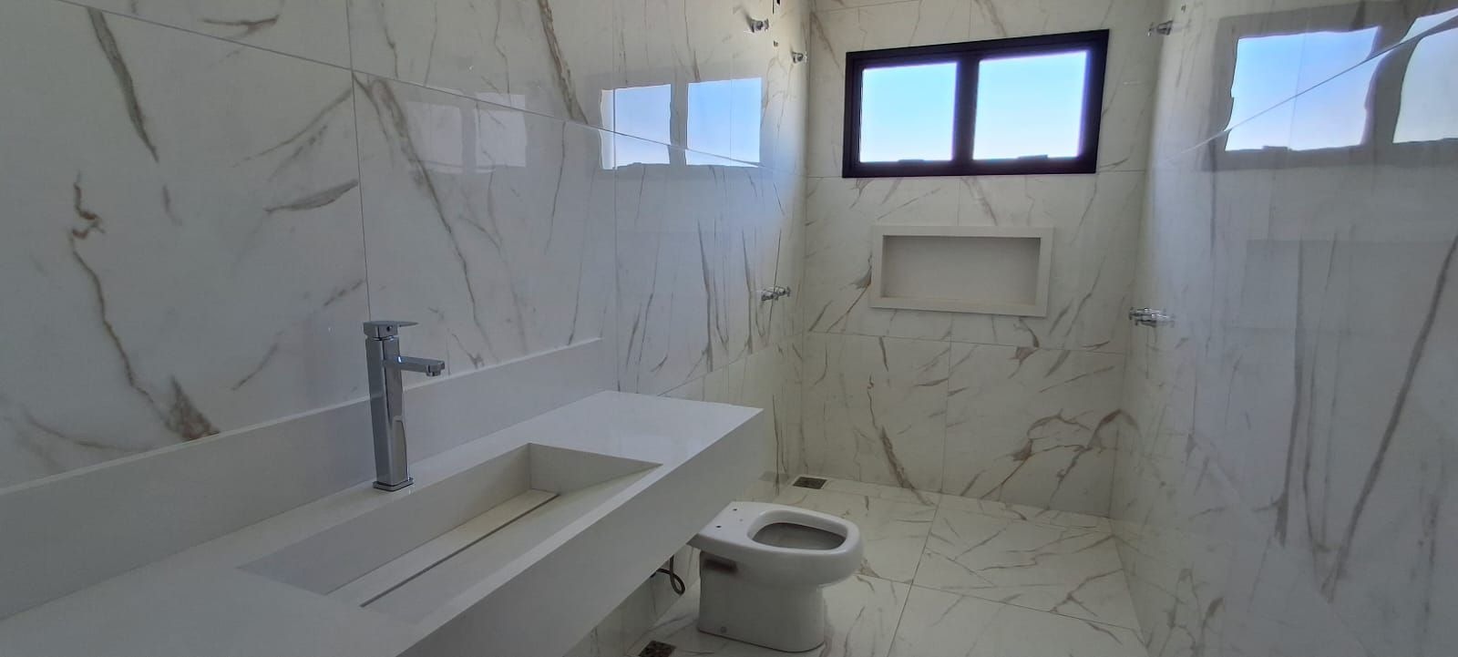 Casa com 3 dormit&oacute;rios &agrave; venda,240m&sup2; -  Alphaville Nova Esplanada III - Votorantim - SP Alameda Nova Zelândia Votorantim - 