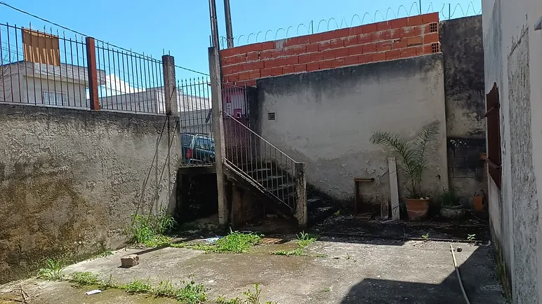 Casa - 2 dormitórios - Vila Jundiaí - Mogi das Cruzes - 