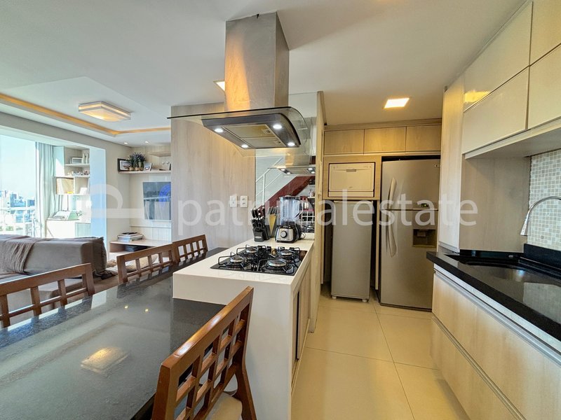 Cobertura Triplex 125 m² Mobiliada com 3 Suítes 4 Banheiros 2 vagas. Meireles Fortaleza CE Rua Coronel Jucá Fortaleza - 