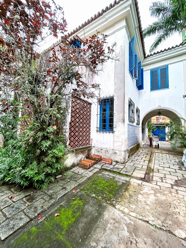 Casa clássica no Alto Jardim Botânico - Rio de Janeiro - 