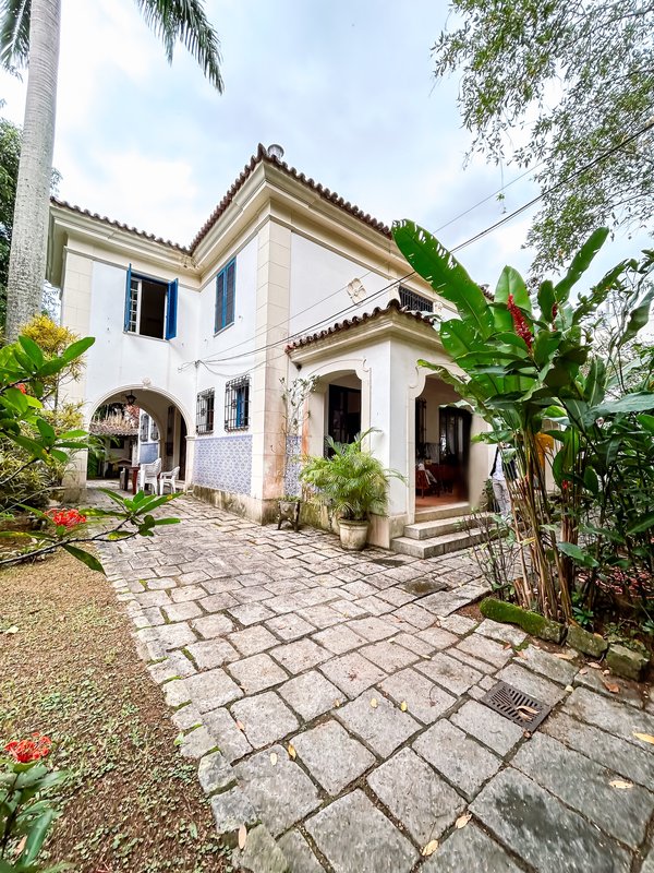 Casa clássica no Alto Jardim Botânico - Rio de Janeiro - 