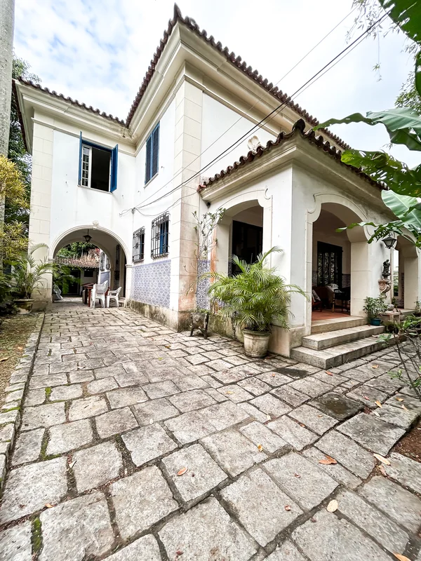Casa clássica no Alto Jardim Botânico - Rio de Janeiro - 