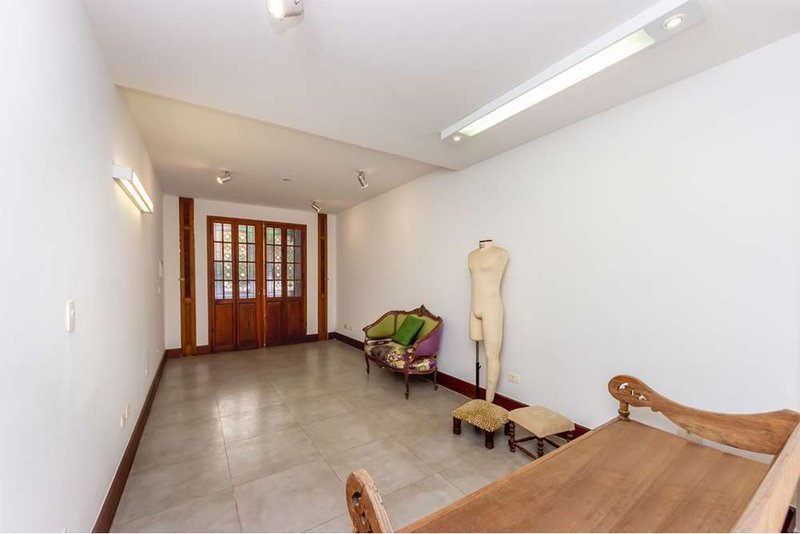 Casa a venda - Vila Madalena - 2 dormitórios 93m² Isabel de Castela São Paulo - 