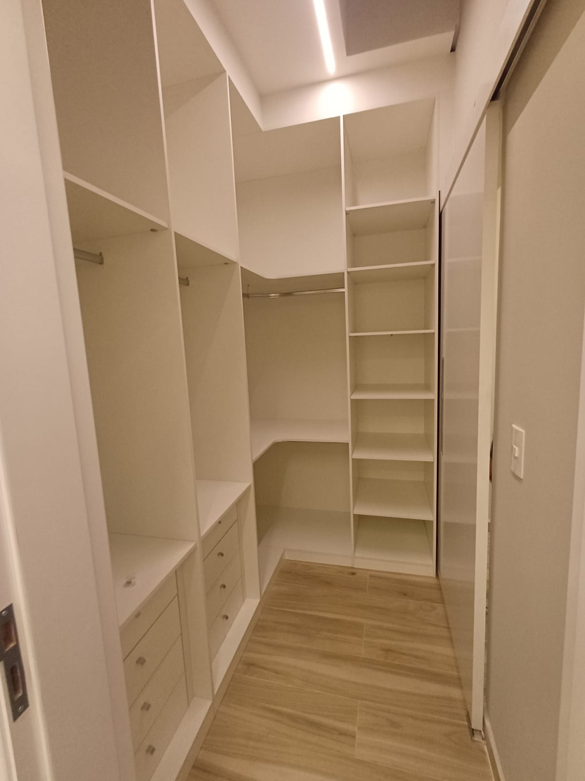 Casa com 3 dormit&oacute;rios &agrave; venda,147 m&sup2; - Condom&iacute;nio Villagio Wanel - Sorocaba- SP Avenida Doutor José Caetano Graziosi Sorocaba - 