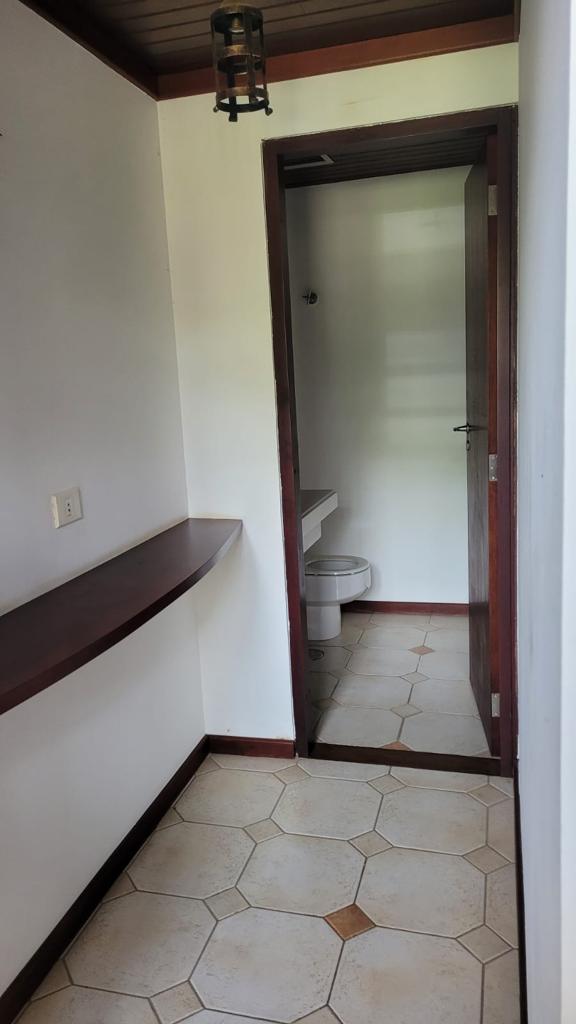 Casa com 4 dormit&oacute;rios &agrave; venda,1227m&sup2; - Condom&iacute;nio Lago Azul Golfe Clube - Ara&ccedil;oiaba -SP Rodovia Raposo Tavares Araçoiaba da Serra - 