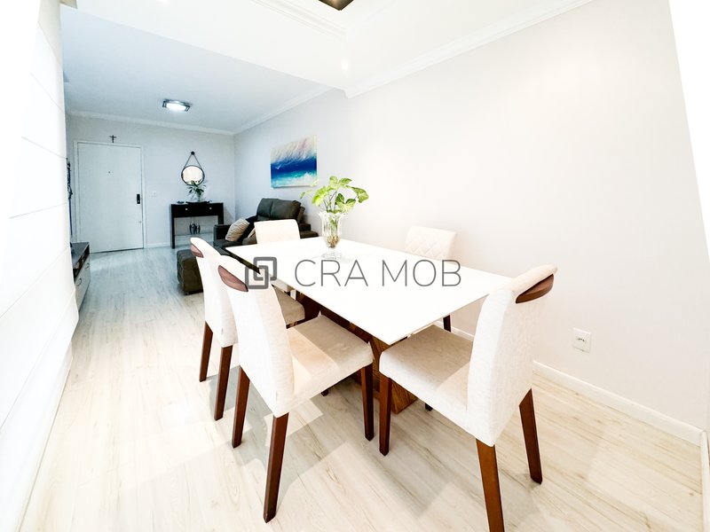 Apartamento 2 dormitórios, 1 suíte, 84m² no bairro Bom Fim Rua Felipe Camarão Porto Alegre - 