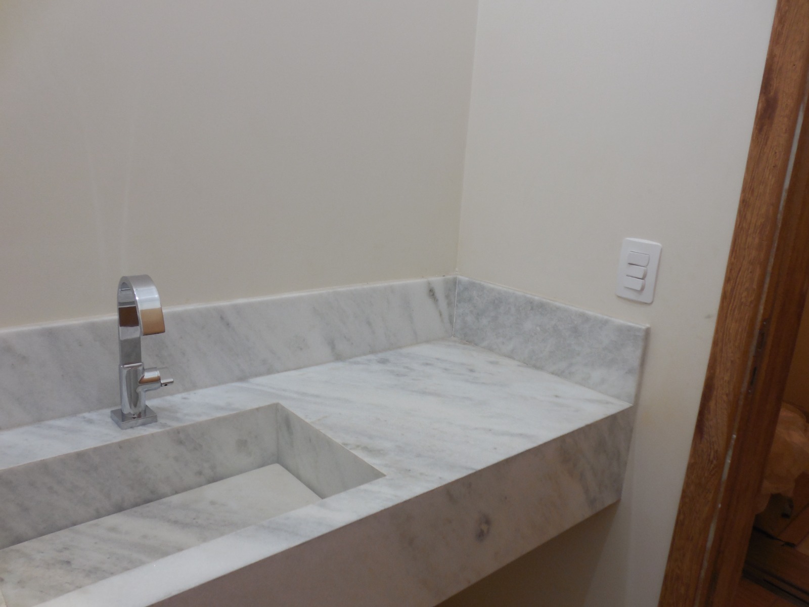 Casa com 3 dormit&oacute;rios &agrave; venda,222 m&sup2; - Condom&iacute;nio Evidence - Ara&ccedil;oiaba da Serra - SP Rodovia Raposo Tavares Araçoiaba da Serra - 