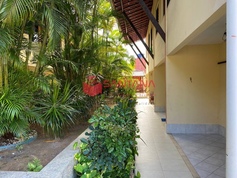 Casa em condomínio com 2 suítes (INDISPONÍVEL) Rua Ana C B Dias Lauro de Freitas - 