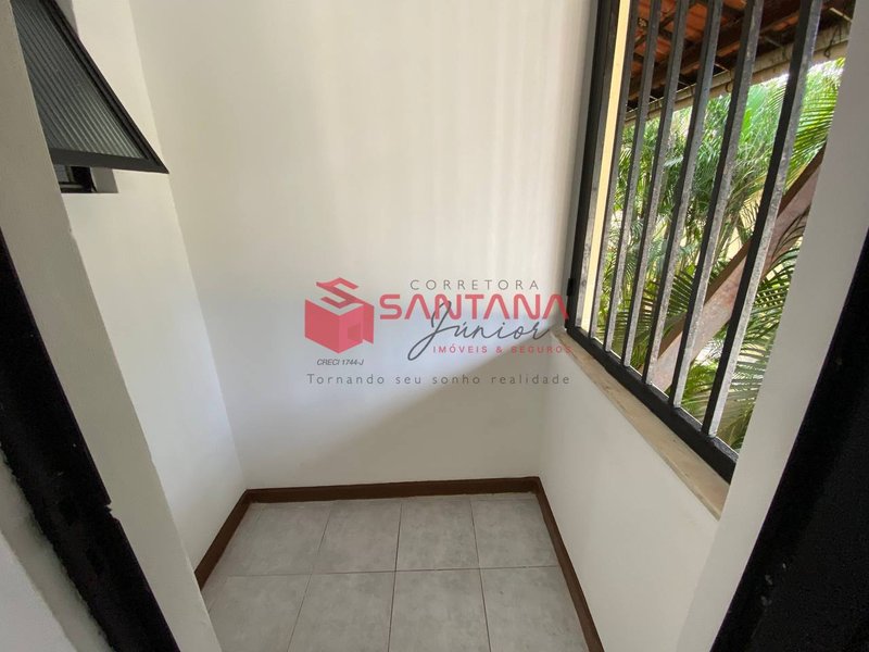 Casa em condomínio com 2 suítes (INDISPONÍVEL) Rua Ana C B Dias Lauro de Freitas - 