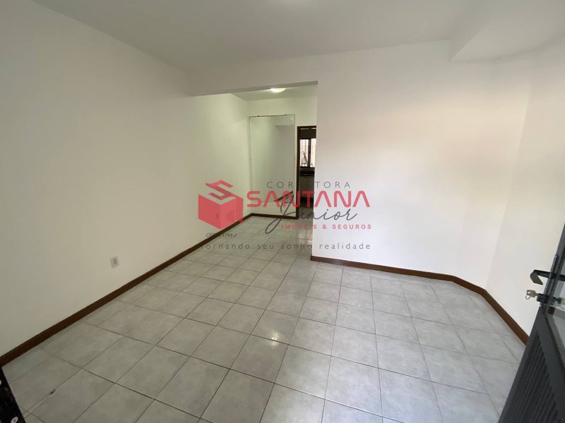 Casa em condomínio com 2 suítes (INDISPONÍVEL) Rua Ana C B Dias Lauro de Freitas - 