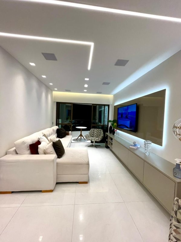 Apartamento à venda com 3 quartos sendo 1 suite, 98m² por R$ 1.200.000,00 Rua Francisco da Cunha  Recife - 