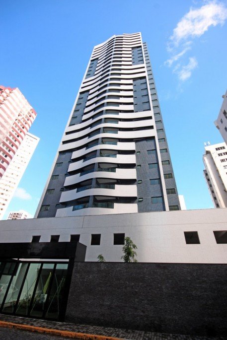 Apartamento à venda com 3 quartos sendo 1 suite, 98m² por R$ 1.200.000,00 Rua Francisco da Cunha  Recife - 