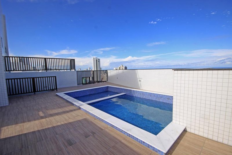 Apartamento à venda com 3 quartos sendo 1 suite, 98m² por R$ 1.200.000,00 Rua Francisco da Cunha  Recife - 
