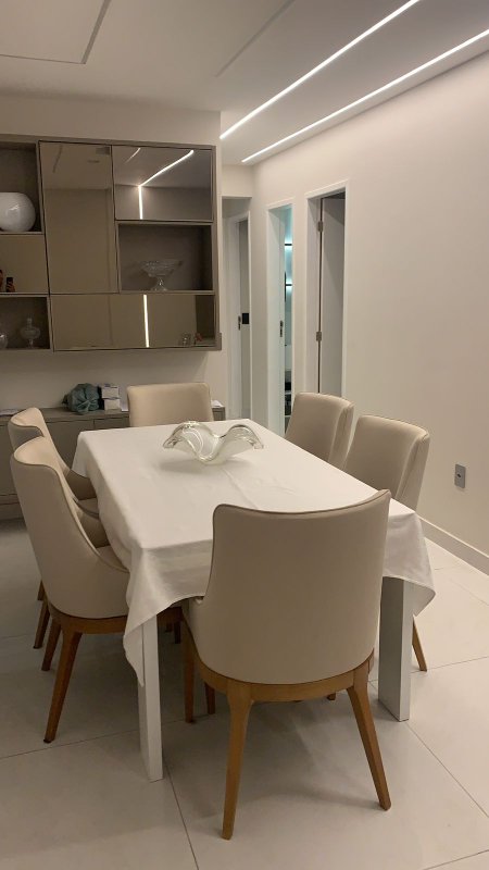 Apartamento à venda com 3 quartos sendo 1 suite, 98m² por R$ 1.200.000,00 Rua Francisco da Cunha  Recife - 
